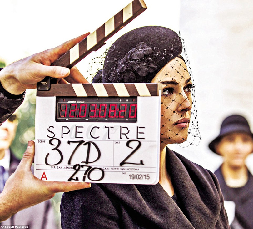 Người đẹp Bellucci thủ vai Lucia Sciarra