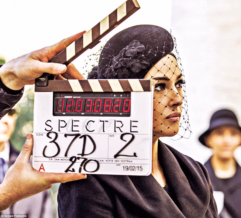 Người đẹp Bellucci thủ vai Lucia Sciarra