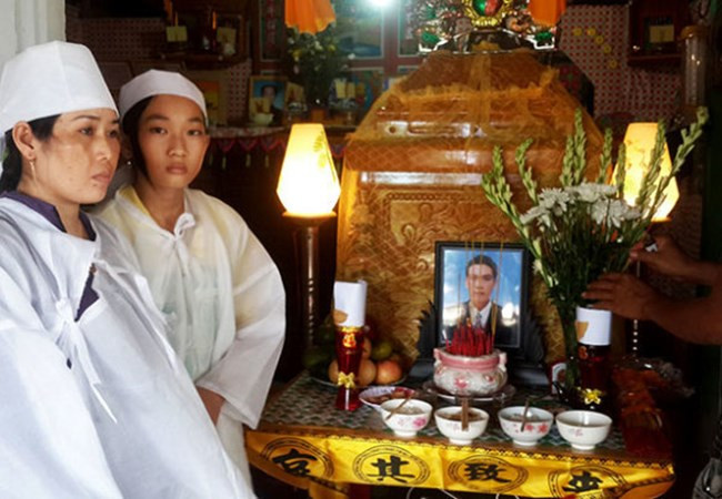 Tài công Ngô Văn Sinh qua đời bỏ lại vợ và 2 con đang đi học chưa biết nương tựa vào đâu - Ảnh K.Nam