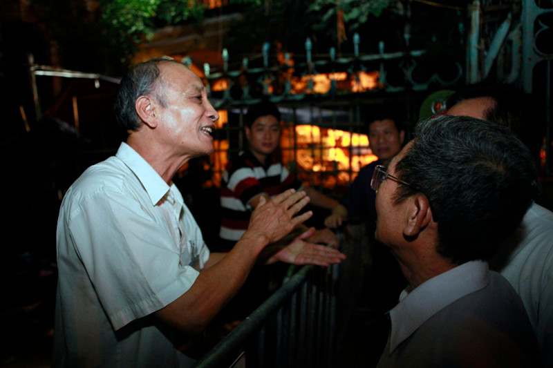 35 nhân viên thoát chết kỳ diệu trong vụ sập nhà cổ 107 phố Trần Hưng Đạo ảnh 10