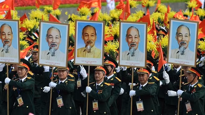 Lễ diễu binh hoành tráng mừng Quốc khánh Việt Nam trên báo chí quốc tế ảnh 8