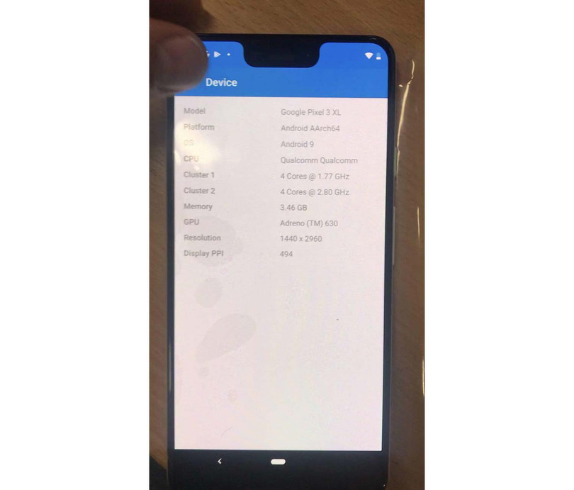 Ảnh chụp màn hình cho thấy thông số kỹ thuật của nguyên mẫu được coi là Pixel 3 XL. Ảnh: Android Police