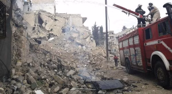 Video: Cận cảnh bom đạn giã nát thành phố vệ tinh Damascus 