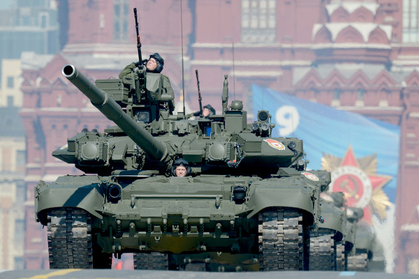 T-90 thử nghiệm thực tế chiến đấu trong sa mạc ảnh 6