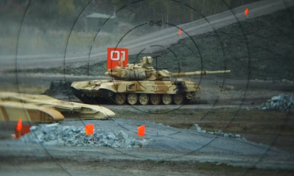 T-90 thử nghiệm thực tế chiến đấu trong sa mạc ảnh 1