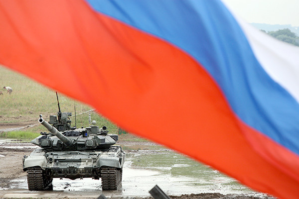 T-90 thử nghiệm thực tế chiến đấu trong sa mạc