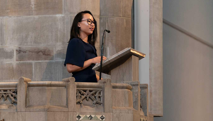 PGS Kimberly Kay Hoang đang giảng dạy tại Đại học Chicago (Ảnh: uchicago)