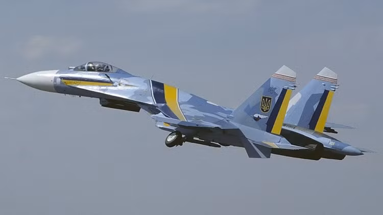 Máy bay tiêm kích đa nhiệm Su-27 của Ukraine.