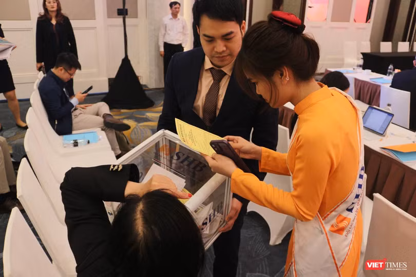 AGM 2023 của SHB: Cổ đông chiến lược sắp lộ diện, cân nhắc chia cổ tức bằng tiền tỉ lệ 5% ảnh 28