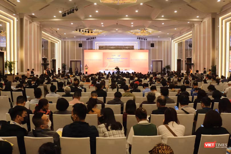 Toàn cảnh AGM 2023 của SHB (Ảnh: Văn Lâm)