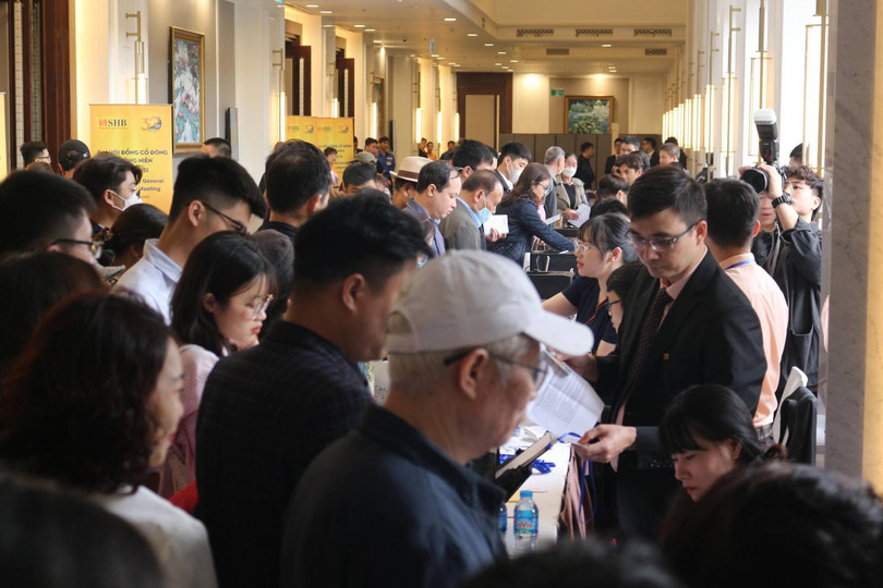 AGM 2023 của SHB: Cổ đông chiến lược sắp lộ diện, cân nhắc chia cổ tức bằng tiền tỉ lệ 5% ảnh 6 AGM 2023 của SHB: Cổ đông chiến lược sắp lộ diện, cân nhắc chia cổ tức bằng tiền tỉ lệ 5% ảnh 6