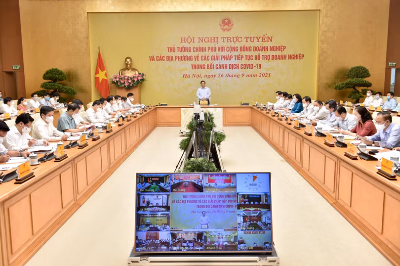 Toàn cảnh hội nghị trực tuyến với cộng đồng doanh nghiệp và các địa phương về các giải pháp tiếp tục hỗ trợ doanh nghiệp trong bối cảnh đại dịch Covid-19