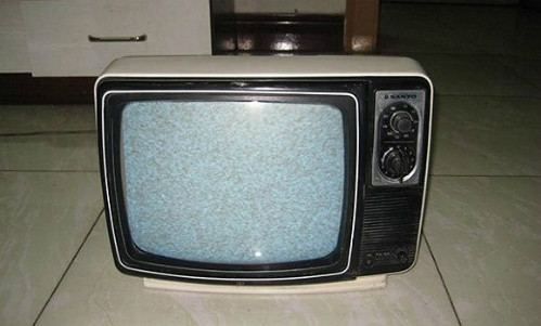 nhung-do-dien-tu-vang-bong-mot-thoi-6