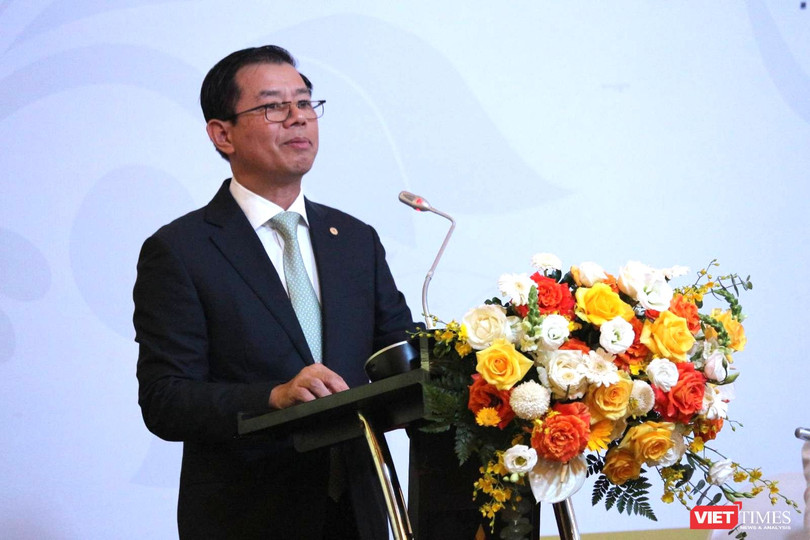 VIC Nguyen Viet Quang.png