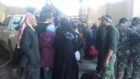 Hơn 500 người dân đã thoát ra khỏi sự kìm kẹp của lực lượng Hồi giáo cực đoan ở Aleppo