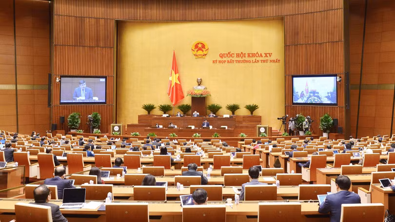 Quốc hội bế mạc kỳ họp bất thường lần thứ nhất, thông qua Nghị quyết về chính sách tài khóa, tiền tệ hỗ trợ Chương trình phục hồi và phát triển kinh tế-xã hội (Ảnh: VGP)