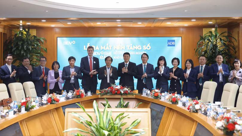 BIDV ra mắt nền tảng số SMEASY 