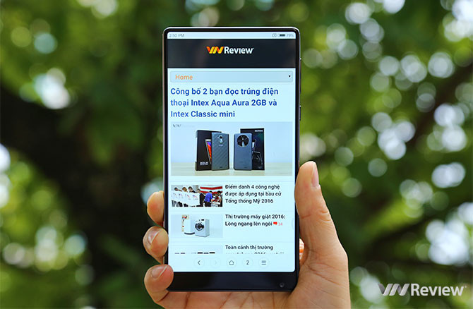 "Viền màn hình siêu mỏng" - xu hướng thiết kế smartphone trong năm nay ảnh 1 "Viền màn hình siêu mỏng" - xu hướng thiết kế smartphone trong năm nay ảnh 1