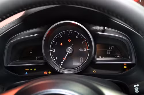 Xe có thêm hàng loạt công nghệ an toàn như G-Vectoring, gói i-Activsense. Xe có thêm hàng loạt công nghệ an toàn như G-Vectoring, gói i-Activsense.