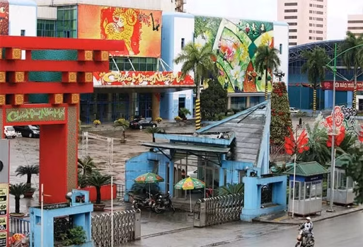 Phiên đấu giá cổ phần của VEFAC ngày 20/3 tới được nhiều nhà đầu tư chờ đón bởi doanh nghiệp này sở hữu đất vàng. Ảnh: ĐT