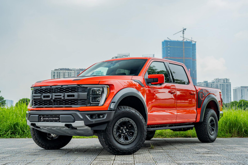 Ford F-150 Raptor.jpeg