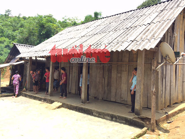 Ngôi nhà của gia đình nạn nhân - Ảnh: M.Quang Ngôi nhà của gia đình nạn nhân - Ảnh: M.Quang