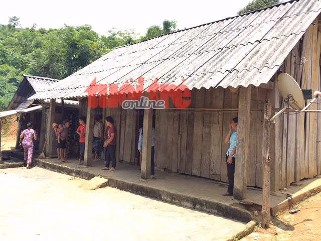 Ngôi nhà của gia đình nạn nhân - Ảnh: M.Quang