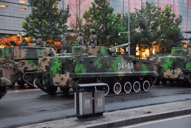 Trung Quốc sẽ chẳng “diễu võ giương oai” được lâu ảnh 3 Trung Quốc sẽ chẳng “diễu võ giương oai” được lâu ảnh 3