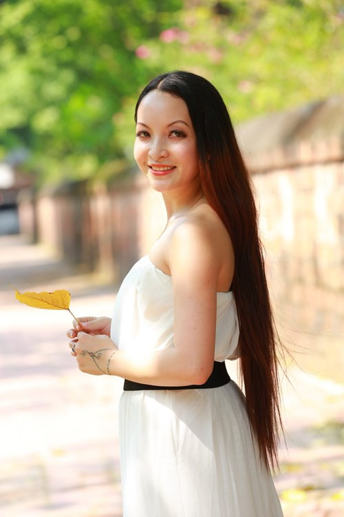 Người đẹp Linh Nga: Anh Thuyết bị bắt, dư luận đổ lên đầu tôi rất nhiều thứ tội ảnh 4