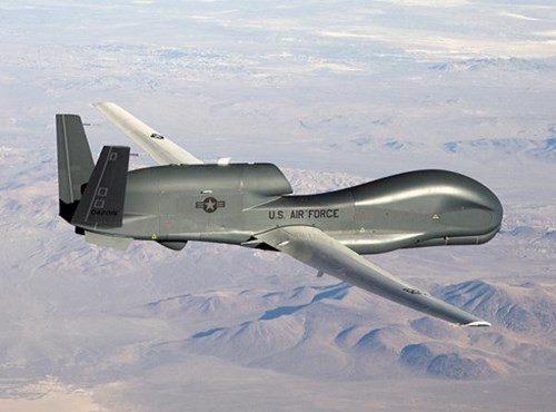 3 kịch bản Trung Quốc “xử” Global Hawk của Mỹ trên Biển Đông ảnh 1