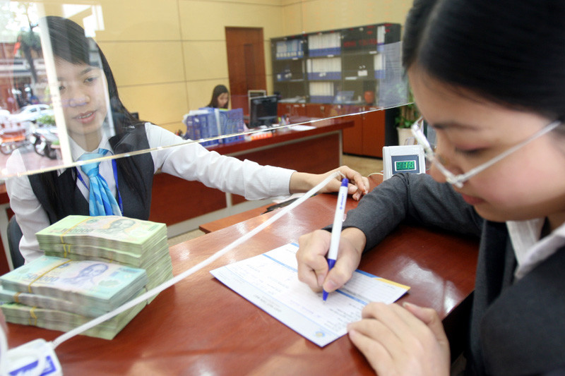 Lương hơn 14 triệu, bộ trưởng sống bằng gì? ảnh 1