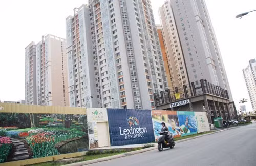 Bộ trưởng Bùi Quang Vinh: Cảnh giác bong bóng khi tiền đổ mạnh vào BĐS ảnh 1