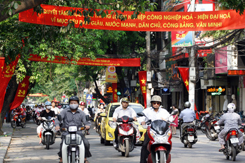 Gà oằn mình cõng phí và hàng nghìn tỷ đồng thất thu ảnh 2