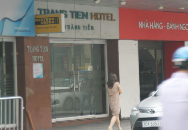 Biệt thự hoành tráng, đất vàng hoang tàn ven hồ Hoàn Kiếm ảnh 2