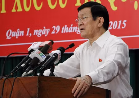 Chủ tịch nước Trương Tấn Sang phát biểu trong buổi gặp gỡ cử tri quận 1, TPHCM.