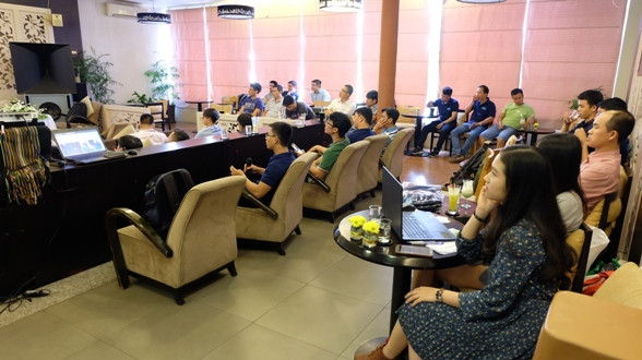 Buổi sinh hoạt thu hút đông đảo thành viên và khách mời. Buổi sinh hoạt thu hút đông đảo thành viên và khách mời.