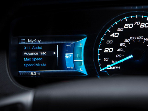 Triển lãm Ô tô Việt Nam 2017 mang “Cách mạng 4.0” tới người dùng xe trong nước ảnh 2 Triển lãm Ô tô Việt Nam 2017 mang “Cách mạng 4.0” tới người dùng xe trong nước ảnh 2