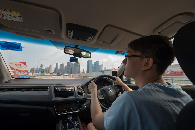 Uber cố tình sử dụng xe từng bị thu hồi, một trong số đó đã gây cháy tại Singapore ảnh 1