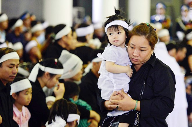 Thậm chí, có người còn chưa kịp đón con đầu lòng thì đã hy sinh khi làm nhiệm vụ.