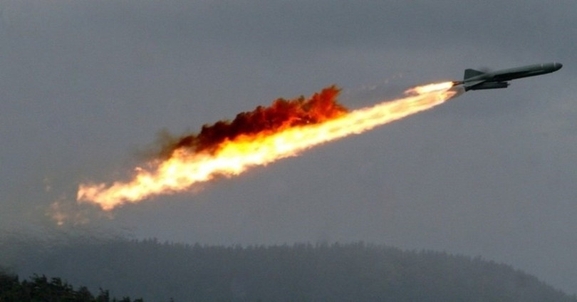 Với sức mạnh từ hai quả tên lửa diệt hạm mang theo đầu đạn cực mạnh nặng tới nửa tấn, những chiếc tàu tên lửa Komar mà Việt Nam được Liên Xô viện trợ hoàn toàn có thể đánh chìm mọi tàu chiến lớn nhất của VNCH. Nguồn ảnh: Sputnik International