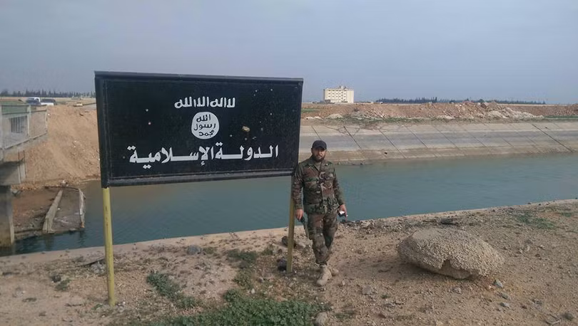 Video nóng: IS thảm bại ở Đông Aleppo, mất hơn 50 tay súng