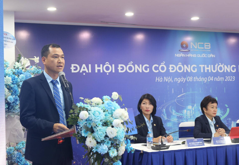 Ông Nguyễn Đình Tuấn, đại diện cho ban điều hành NCB, phát biểu tại AGM 2023 Ông Nguyễn Đình Tuấn, đại diện cho ban điều hành NCB, phát biểu tại AGM 2023