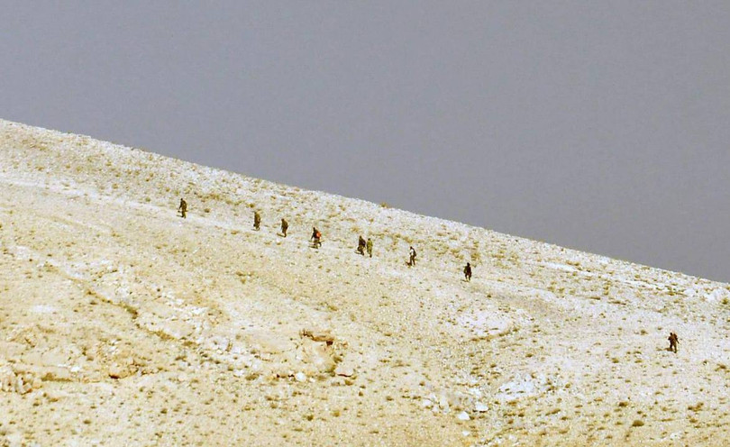 Lực lượng Tigers giành được núi Tal SyriaTel, Tây Palmyra (video)