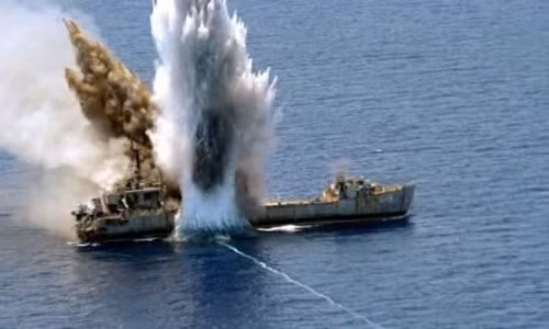 Ngư lôi phóng từ tàu ngầm. Ngư lôi phóng từ tàu ngầm.