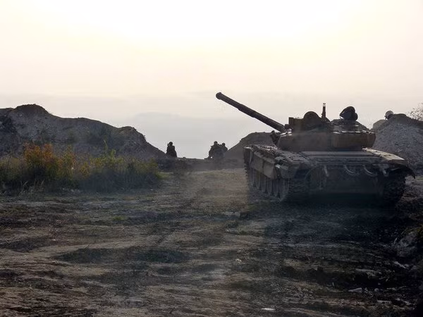 Lữ đoàn 103 đánh chiếm nhiều địa bàn vùng Đông Bắc Latakia