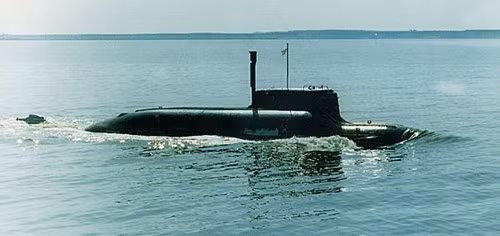 Tàu ngầm mini Projekt 865 Piranha.