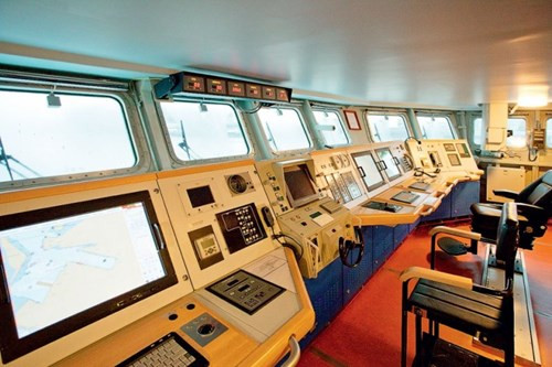 Phòng chỉ huy và điều hành tác chiến của tàu phòng không tên lửa 20380.