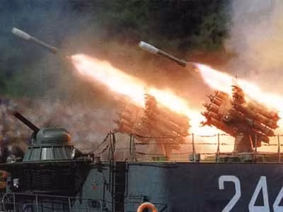 Hệ thống rockets chống ngầm RBU-6000.