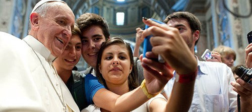 Giáo hoàng Francis được đánh là người khá chủ động trong công nghệ.