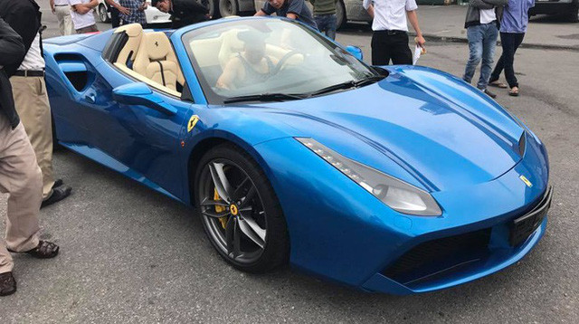 Năm 2016: Phong trào chơi siêu xe mui trần nở rộ tại Việt Nam ảnh 21